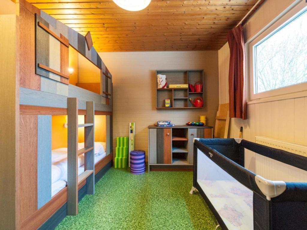 Landal Warsberg Hotel Saarburg Kamer foto