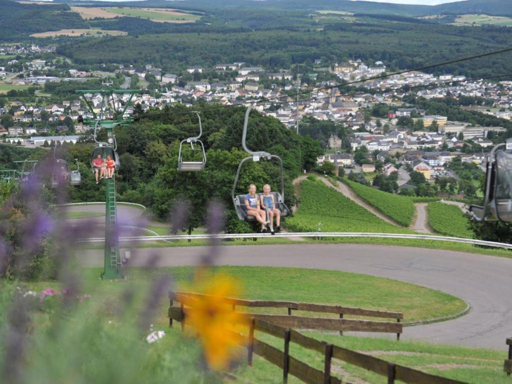 Landal Warsberg Hotel Saarburg Buitenkant foto